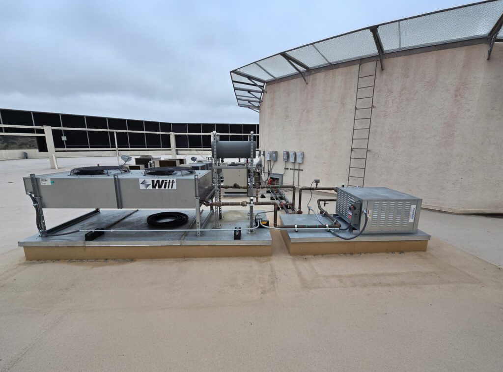Rooftop HVAC equipment with Wi-Fi control.